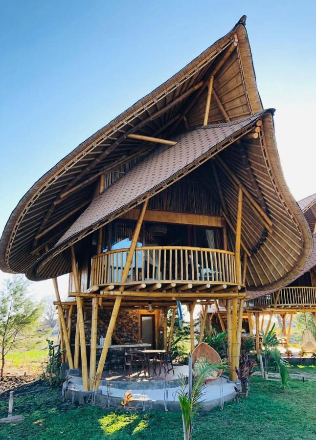 ホテル Tanoma Sumba Maujawa エクステリア 写真
