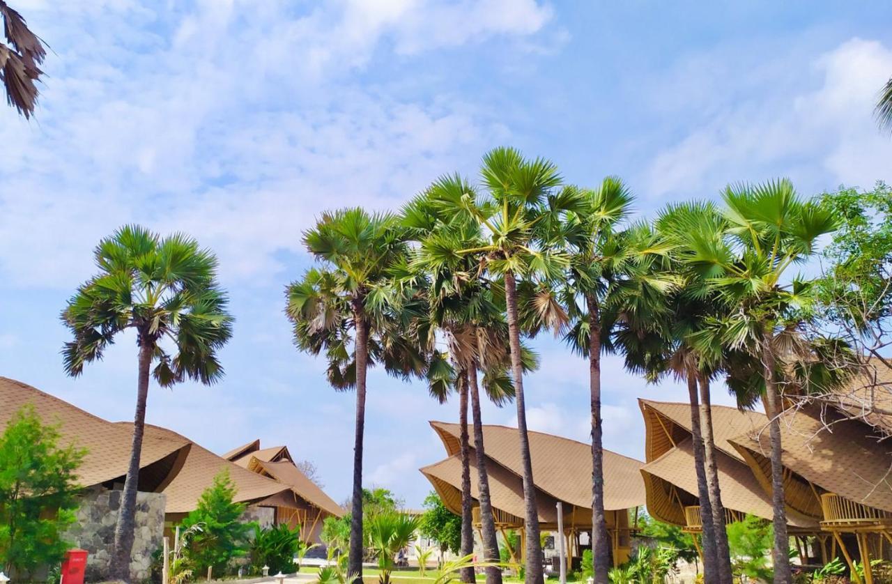 ホテル Tanoma Sumba Maujawa エクステリア 写真