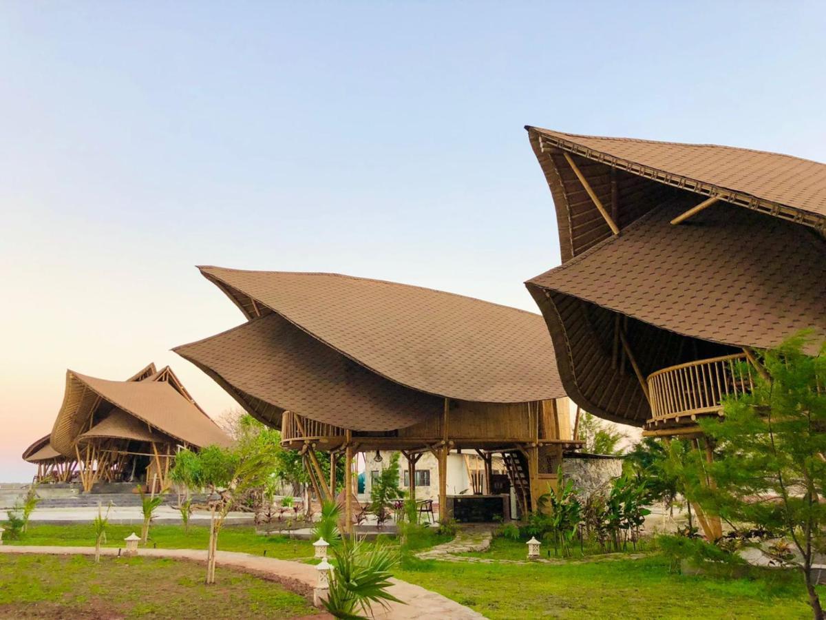 ホテル Tanoma Sumba Maujawa エクステリア 写真