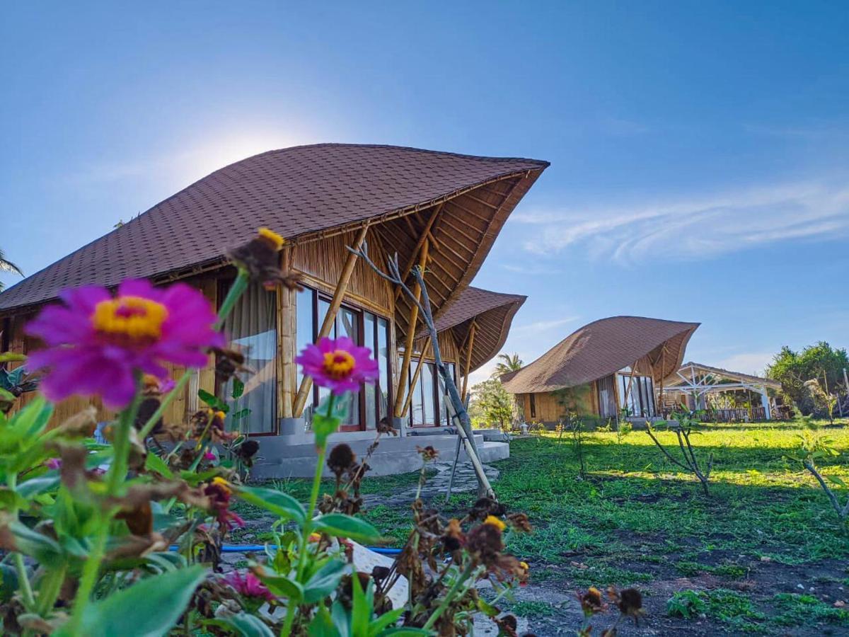 ホテル Tanoma Sumba Maujawa エクステリア 写真
