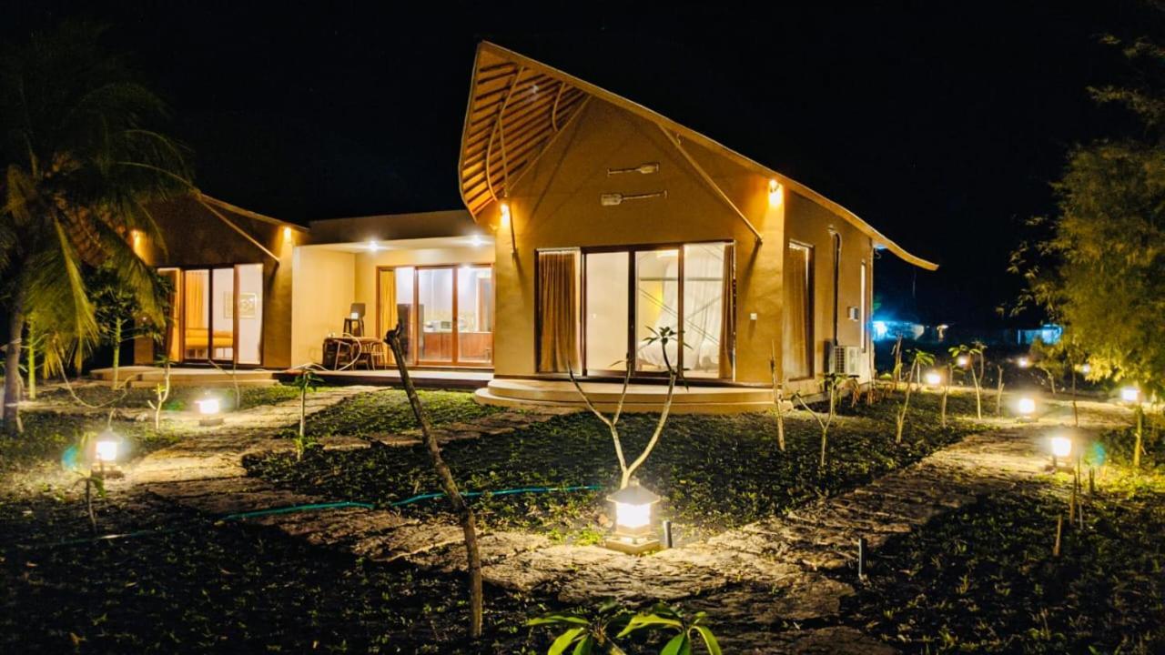 ホテル Tanoma Sumba Maujawa エクステリア 写真